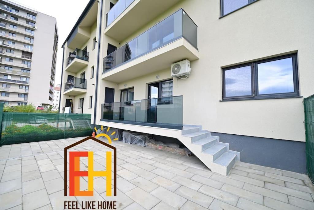 Flh - Just 5 Apartment Selimbar Exterior photo